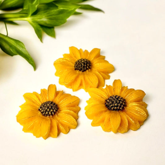 Sunflowers - Sunflower Shaped Wax Melts - Bag of 3