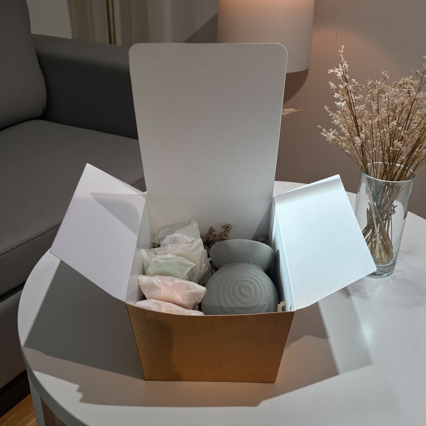 Wax Melt Burner & 5 Wax Melts